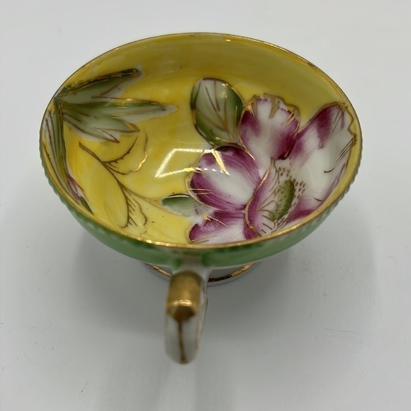 VINTAGE DAINTY LITTLE YELLOW AND PINK FLORAL TEACUP AND SAUCER - Picture 4 of 9